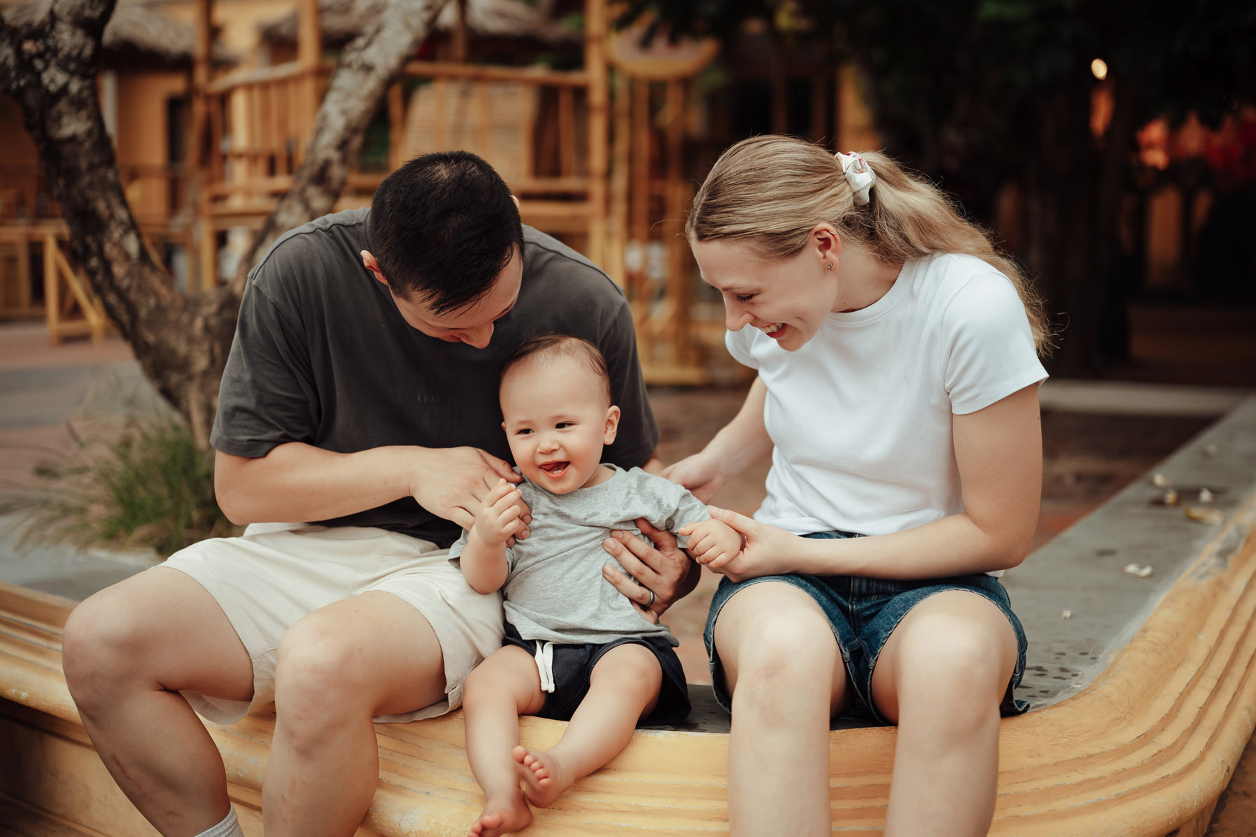 Lưu giữ tình yêu và tiếng cười tại Hoi An