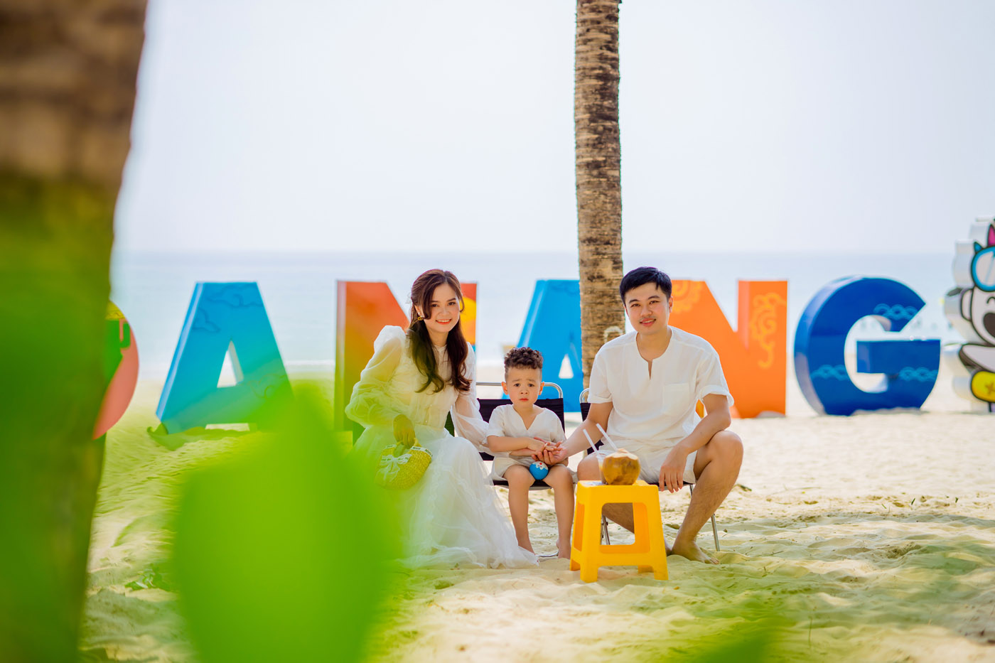 Khoảnh Khắc Bình Yên Bên Biển