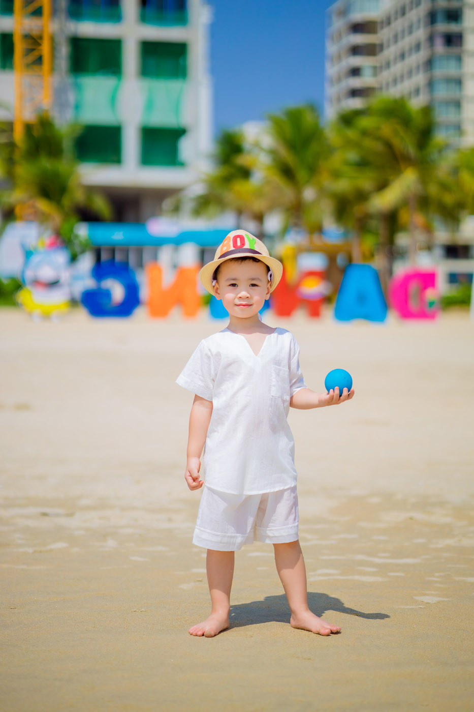 Khoảnh Khắc Bình Yên Bên Biển