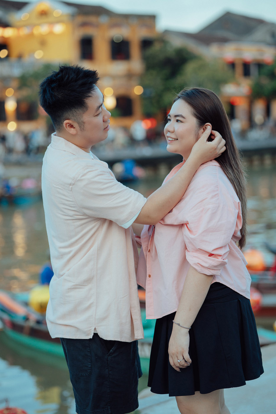 Một chiều vàng, hai người thương