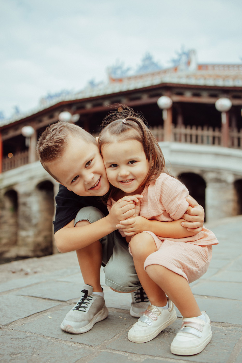 Những Nụ Cười Nhỏ bé ở Hội An